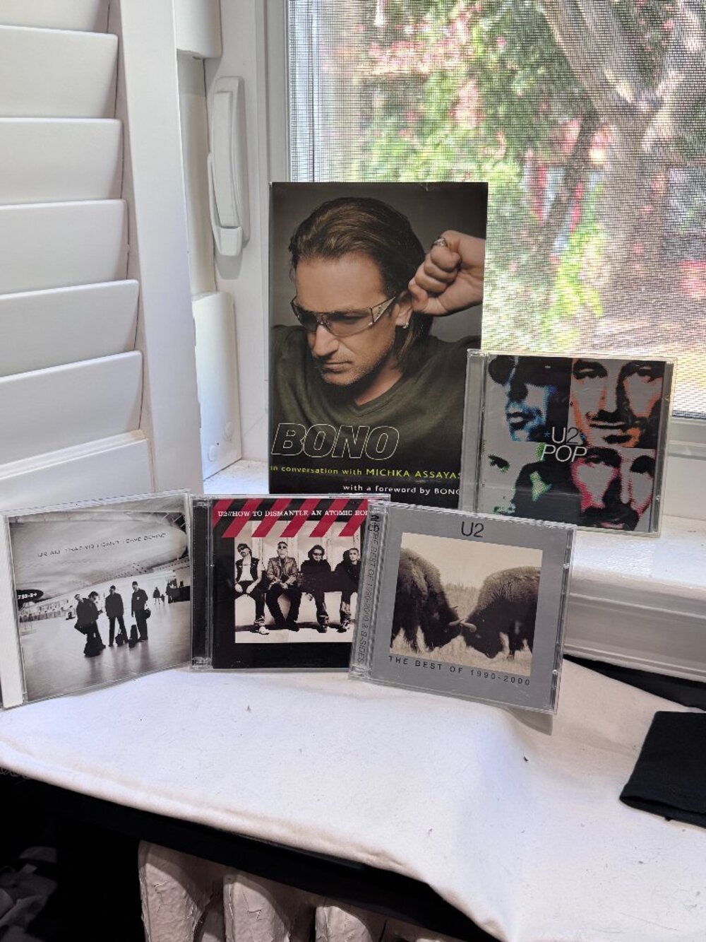 🎸🔥 U2 ROCK & ROLL COLLECTOR'S BUNDLE | BONO + 4 CDs 🔥🎸